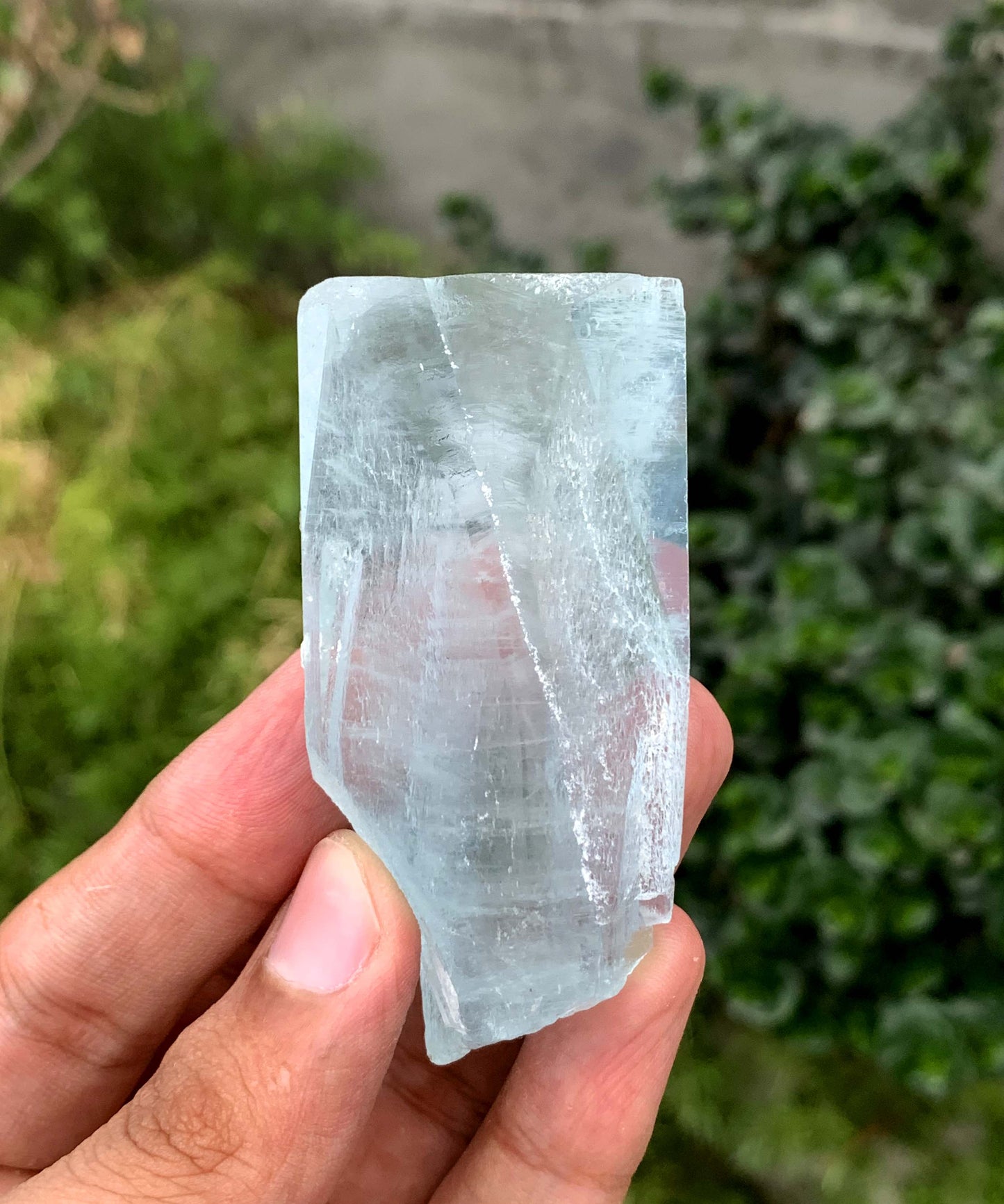 Natural Terminated Blue Aquamarine Crsytal From Skardu Pakistan