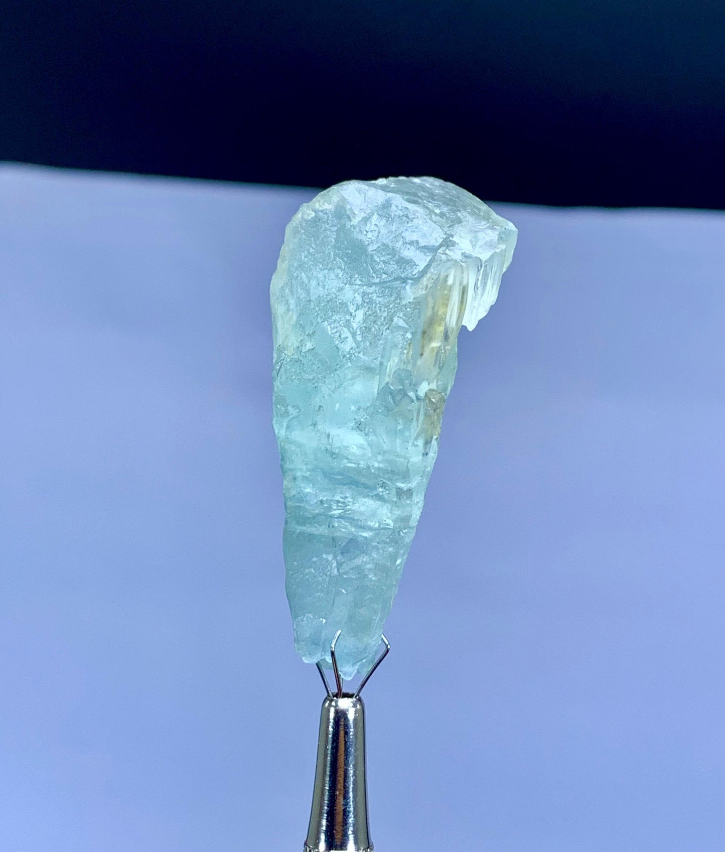 Aquamarine Floater Crystal from Shigar valley Pakistan - 22 gram