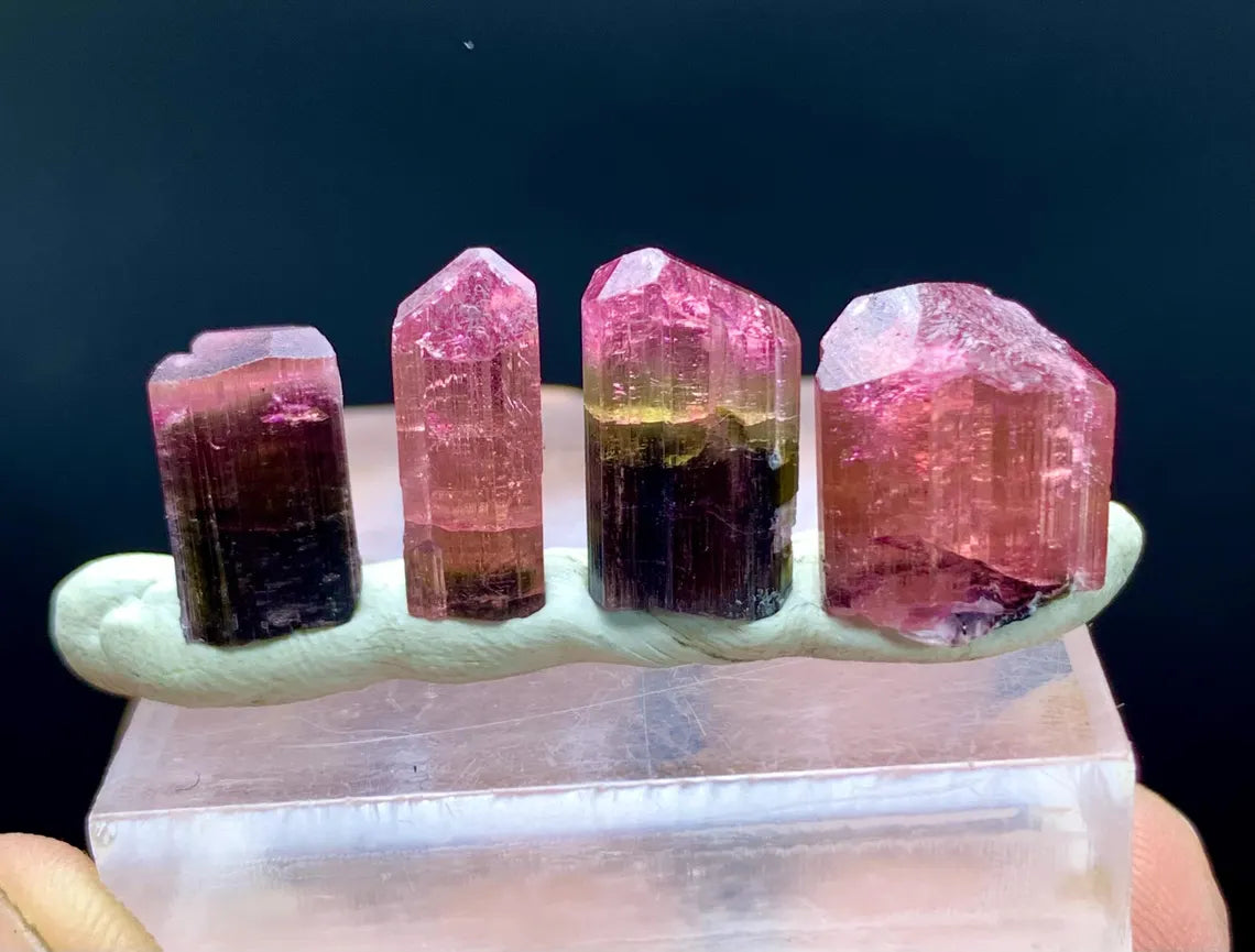 Natural Bicolor Lipstick Tourmaline from Paprok Afghanistan - 25.10 cts