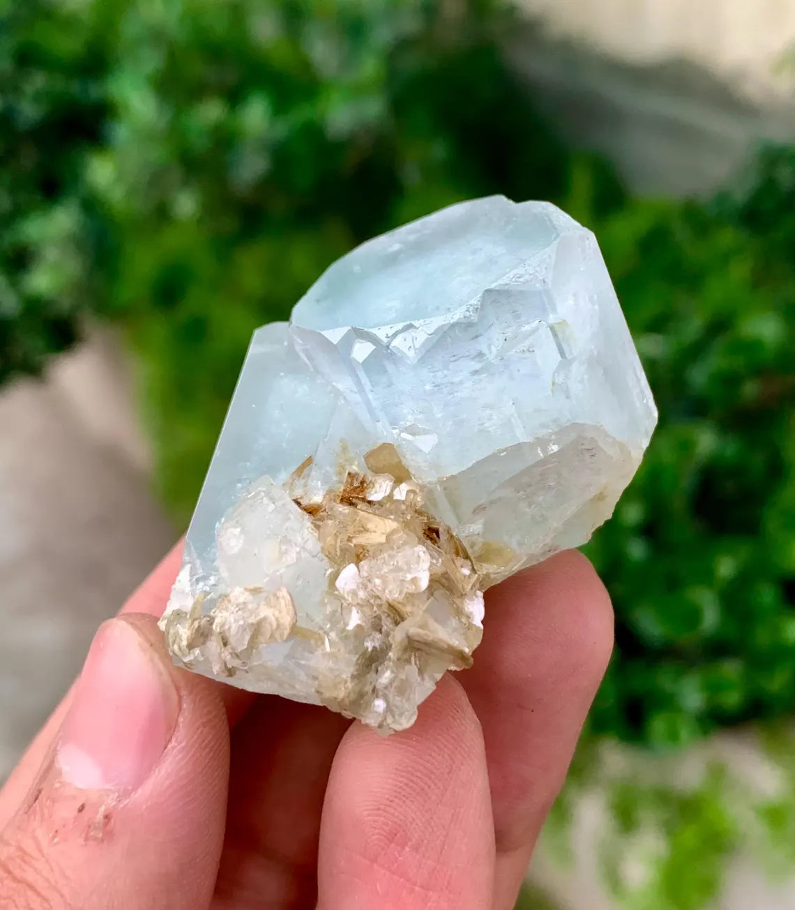 Natural Sky Blue Aquamarine Crystal from Pakistan - 68 gram