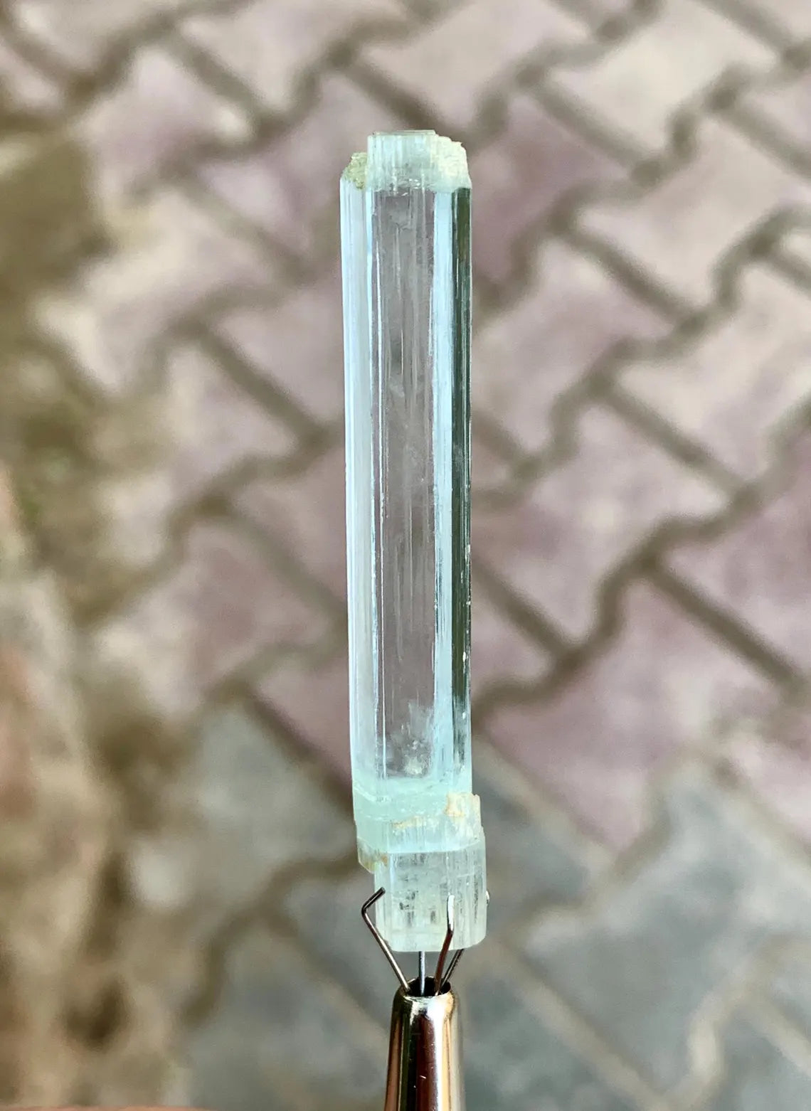 Aquamarine Crystal from Shigar valley Pakistan - 25.50 carats