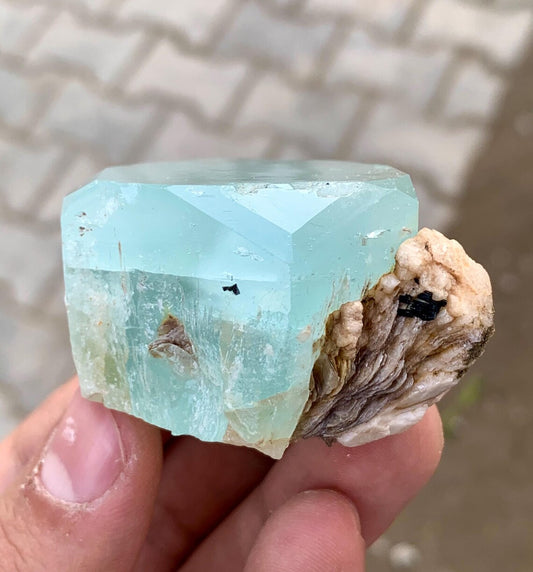 Blue Aquamarine with Albite from Afghanistan - 87 gram