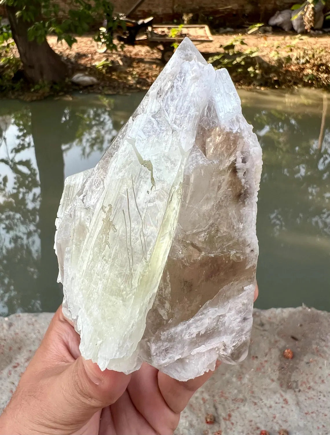 Kunzite on Quartz from Afghanistan - 440 gram