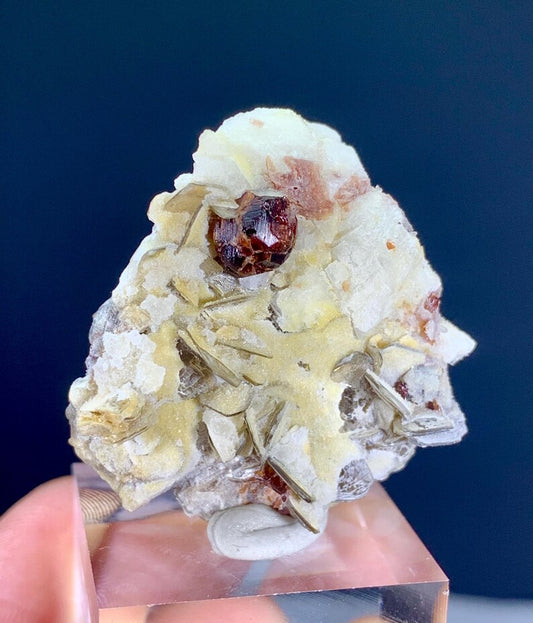 Red Garnet on Star Mica from Pakistan - 16 Gram