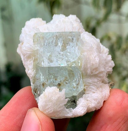 Tranpsarent Blue Aquamarine With Albite From Pakistan