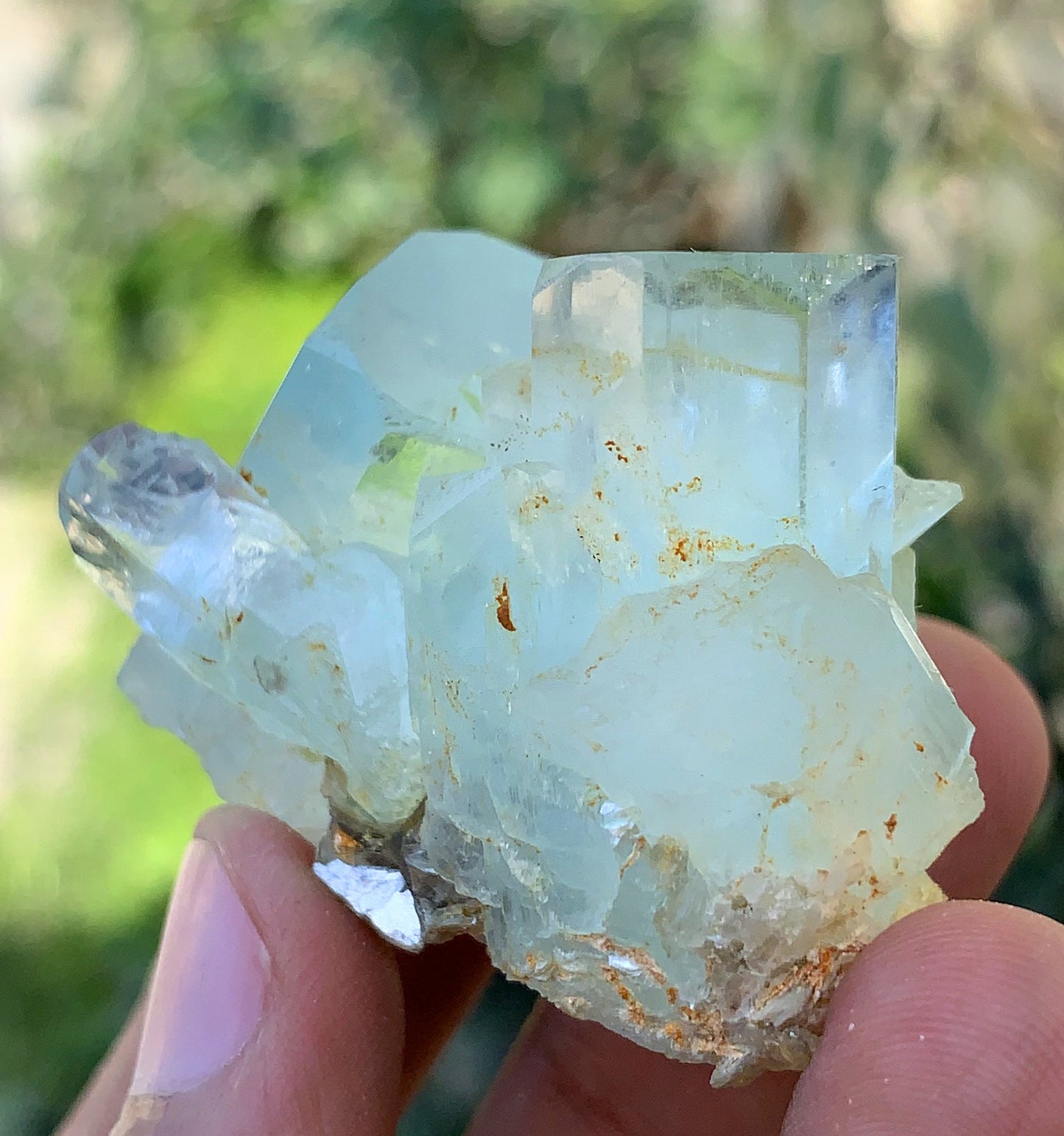 Natural Terminated Blue Aquamarine cluster from Pakistan