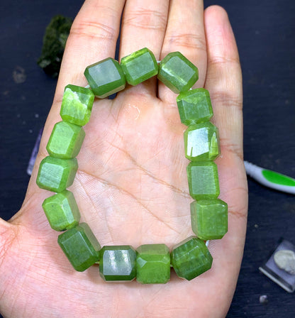 Polished Green Nephrite Beads Necklace From Afghanistan