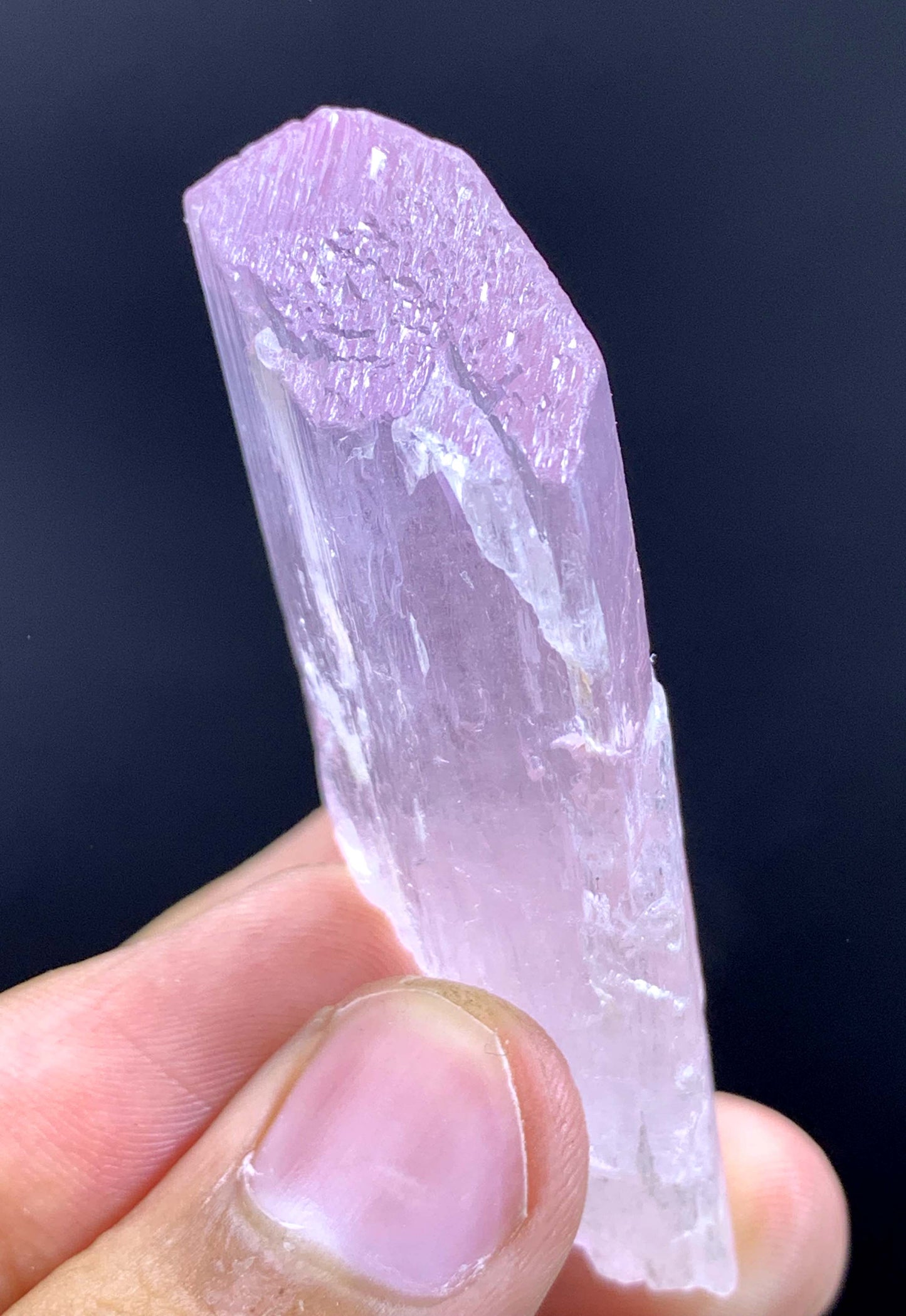 Fluorescent pink Kunzite Crystal From Afghanistan 40 Gram