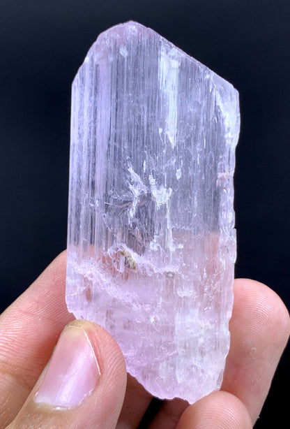Fluorescent pink Kunzite Crystal From Afghanistan 40 Gram