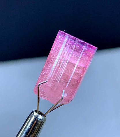 16.65 Carats Fine Quality Pink TOurmaline Crystal From Afghanistan