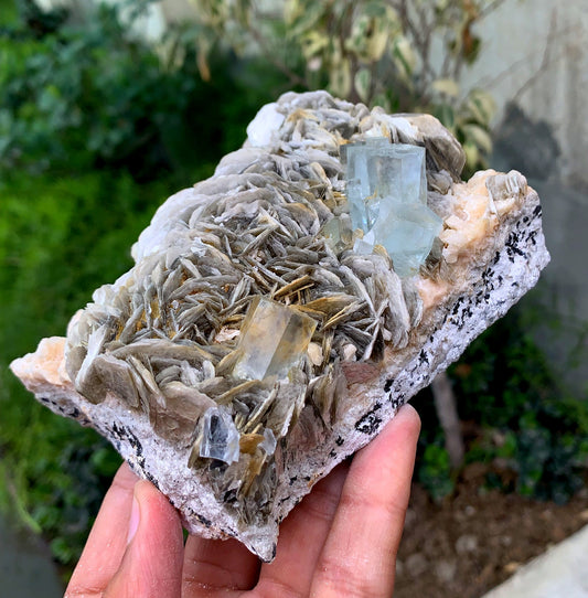 Natural Blue Aquamarine Crystals With Mica From Skardu Pakistan