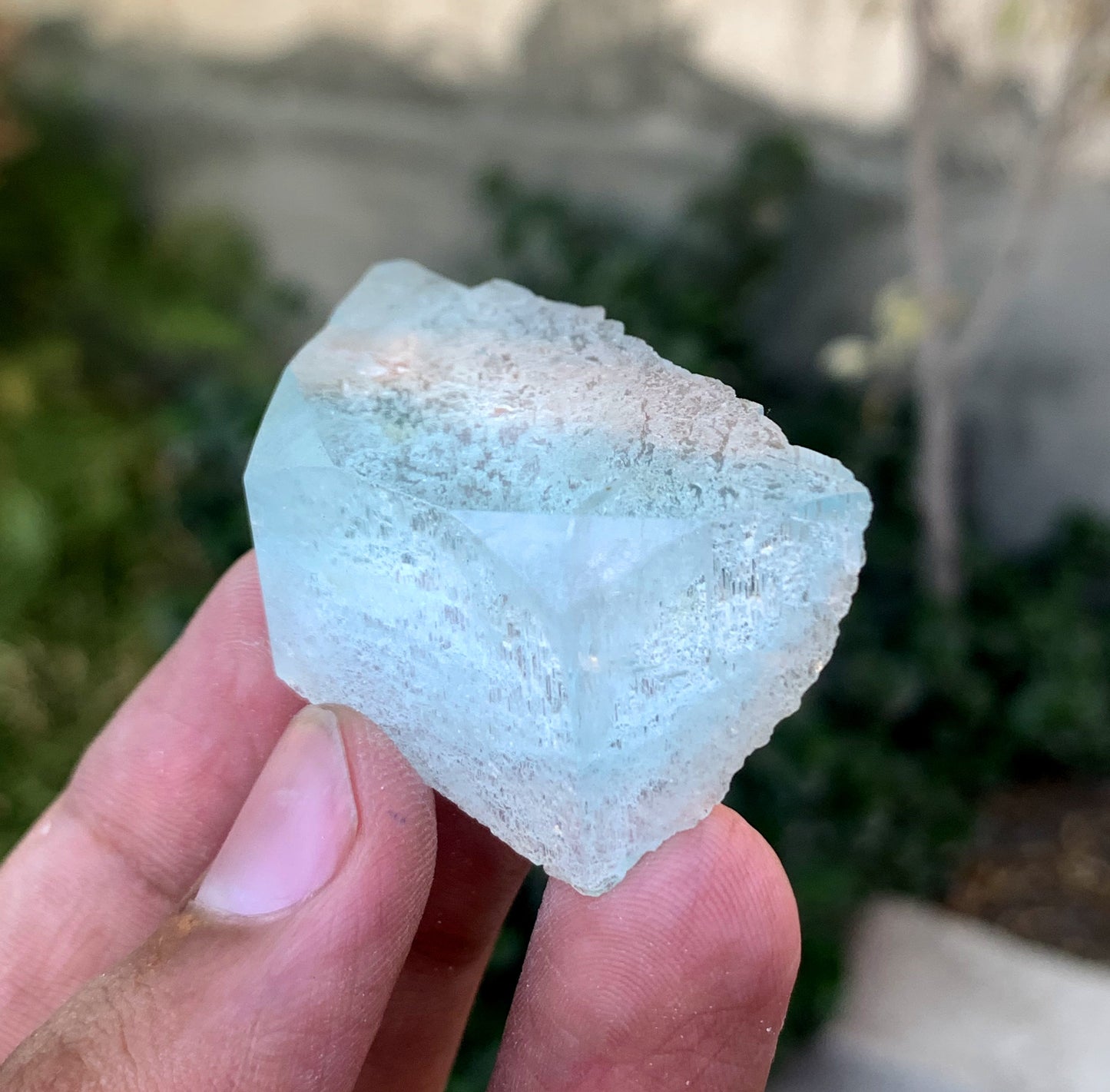 Sky Blue Aquamarine Crystal From Pakistan 27 Gram