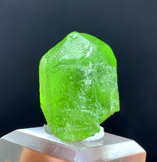 Lush Green Olivine Peridotr Crystal From Pakistan 15 Gram