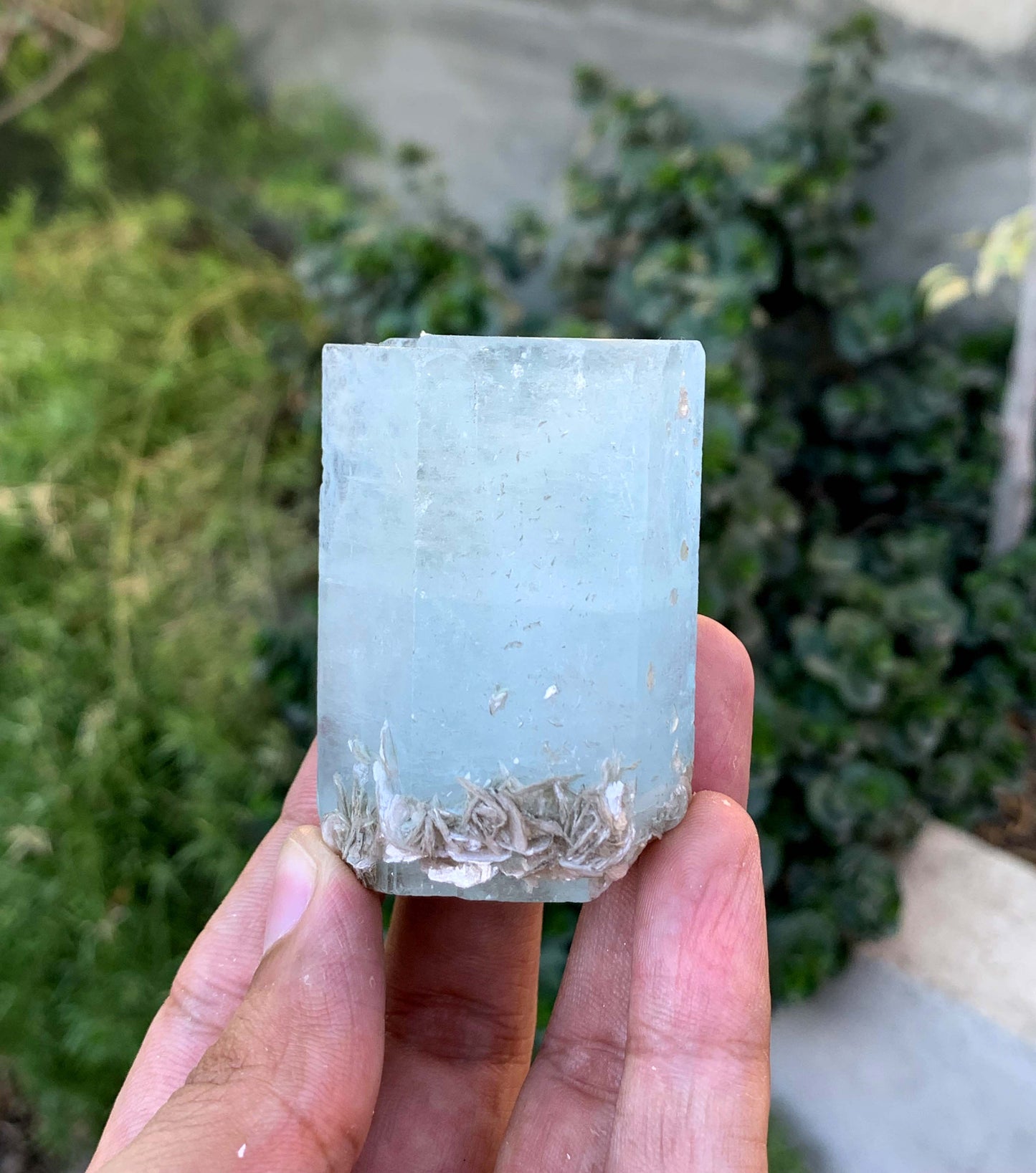 Natural Terminated Blue Tourmaline Crystal From Pakistan 137 Gram