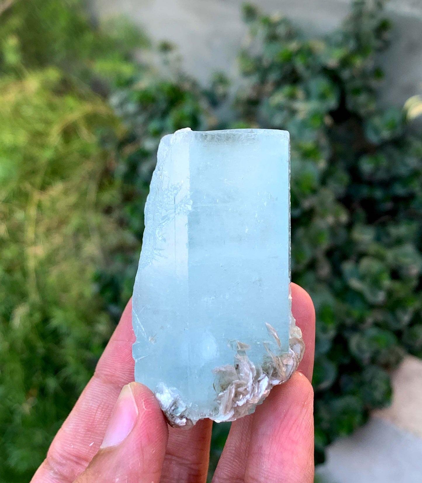 Natural Terminated Blue Tourmaline Crystal From Pakistan 137 Gram