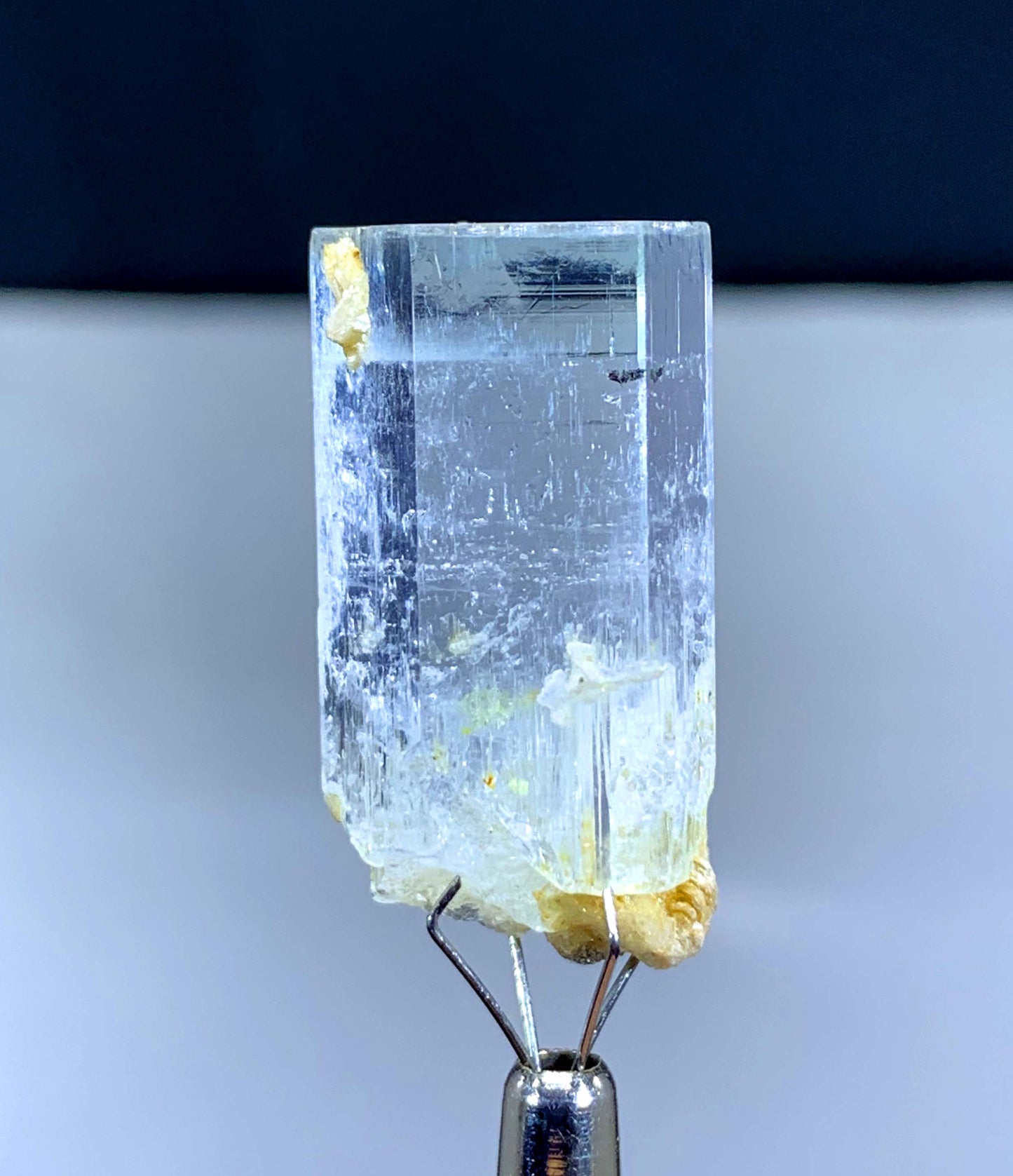 Transparent AquaMorganite var Beryl Crystal from Pakistan - 09 gram