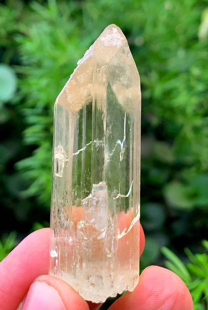 V Shape Transparent Triphane Kunzite Ctrystal From Afghanistan - 35 Gram
