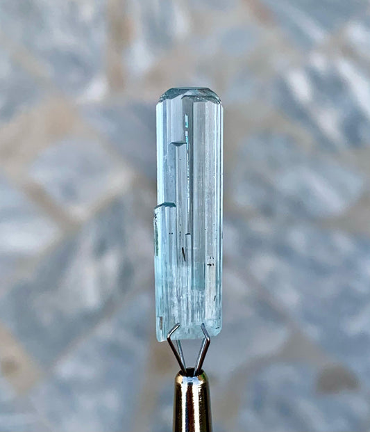 Transparent and Terminated Sky Blue Aquamarine Crystal from Shigar valley Pakistan - 16.75 carats