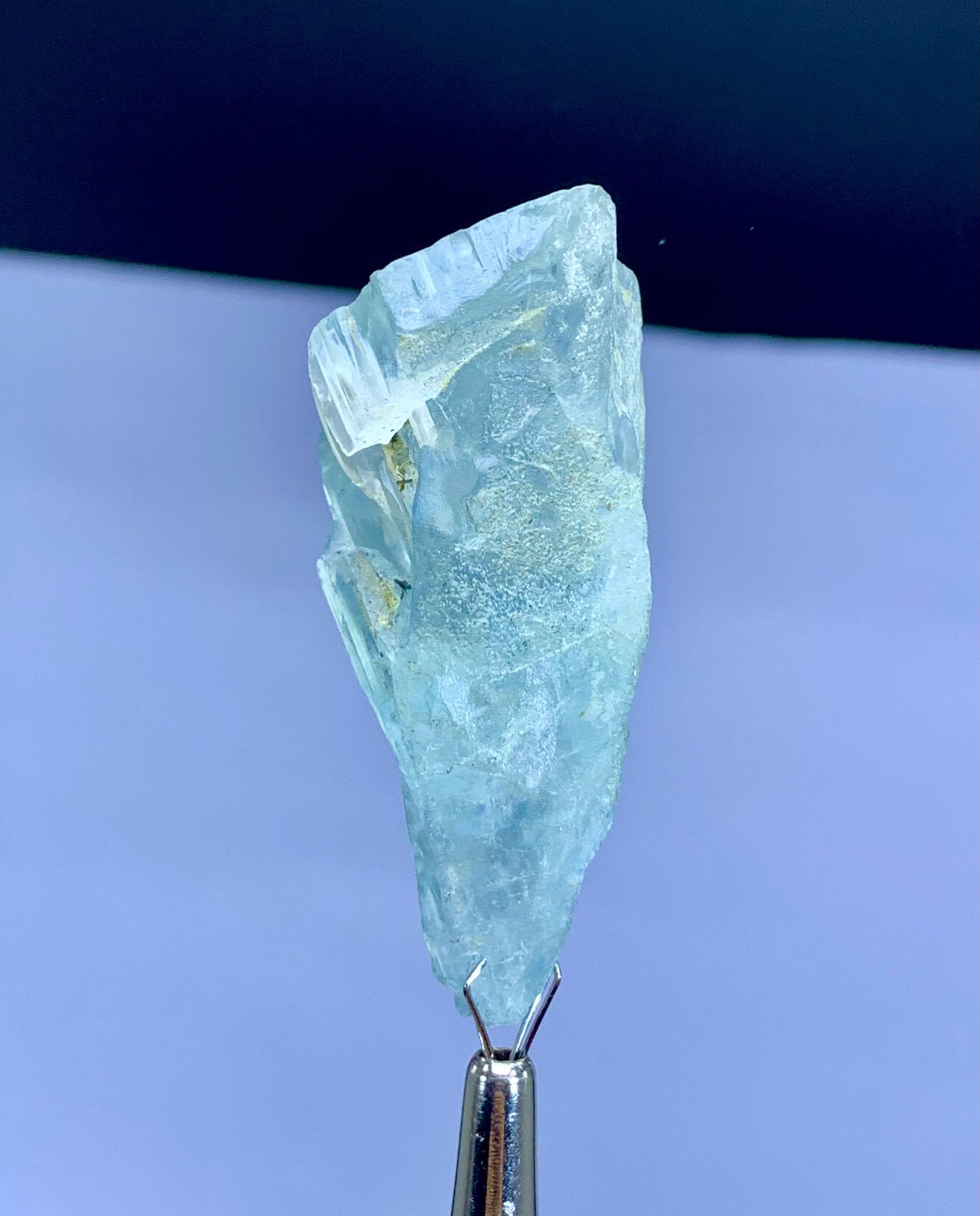 Aquamarine Floater Crystal from Shigar valley Pakistan - 22 gram