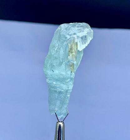 Aquamarine Floater Crystal from Shigar valley Pakistan - 22 gram