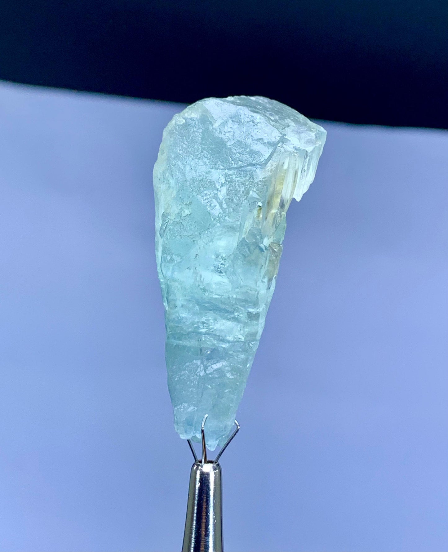 Aquamarine Floater Crystal from Shigar valley Pakistan - 22 gram