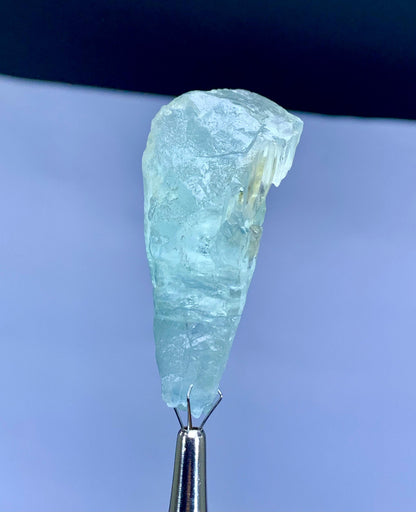 Aquamarine Floater Crystal from Shigar valley Pakistan - 22 gram