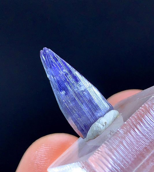 5.75 Carats Natural Rare Blue Tanzanite Crystal From Tanzania