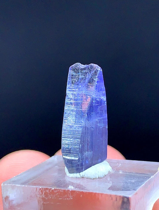 5.75 Carats Natural Rare Blue Tanzanite Crystal From Tanzania