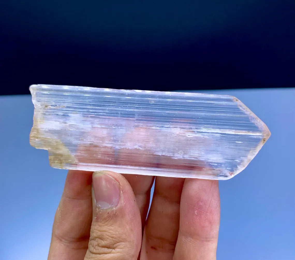 V Shape Terminated Transparnet Pink Kunzite Crystal, 32 grams