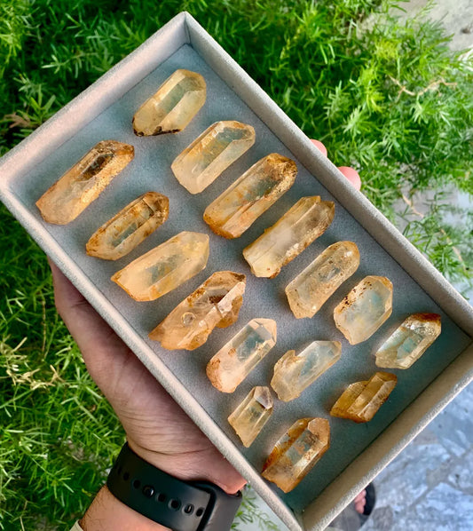 16 Pcs Yellow Clear Quartz Lot - 285 gram