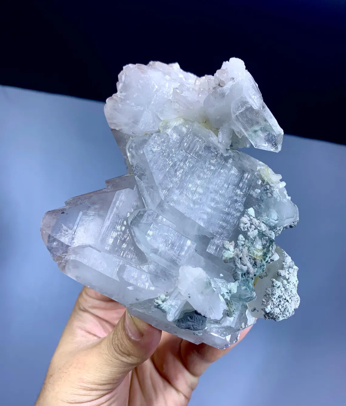 Stunning Feden Quartz Cluster, Terminated Quartz Specimen - 560 gram