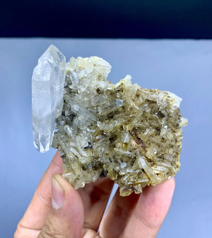 Amazing Feden Quartz Bunch on Matrix - 93 gram