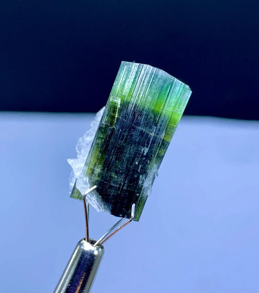 Thumbnail Size Lustrous Green Cap Tourmaline with Cleavelandite from Pakistan - 303.30 carat