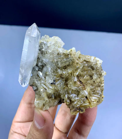Amazing Feden Quartz Bunch on Matrix - 93 gram