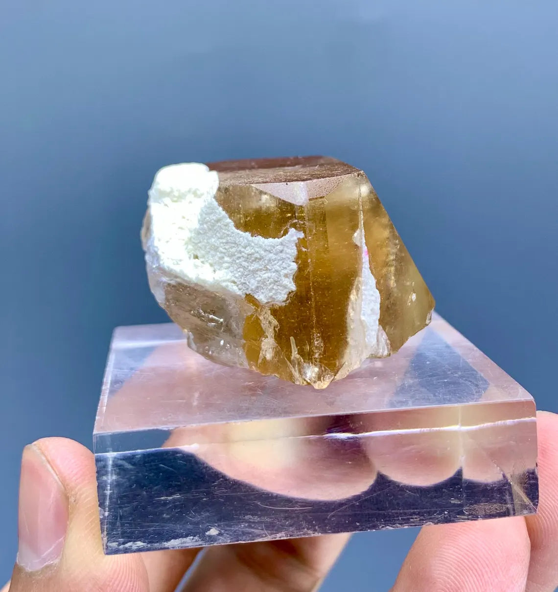 Rich Golden Color Terminated Topaz Crystal from Skardu Pakistan - 84 gram
