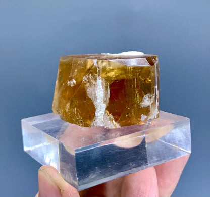 Rich Golden Color Terminated Topaz Crystal from Skardu Pakistan - 84 gram