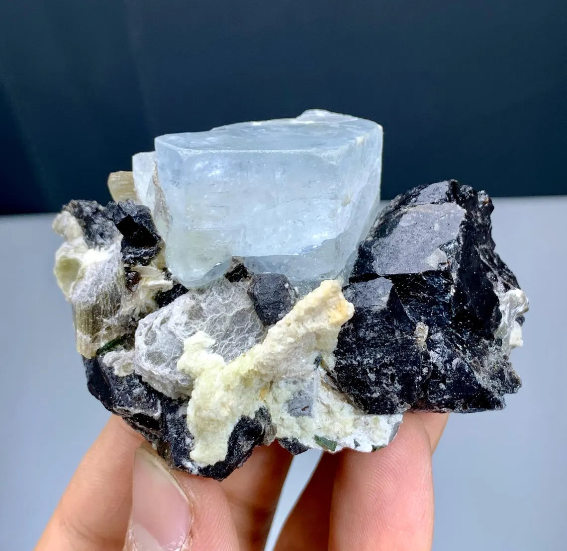 Blue Aqua Beryl on Quartz from Pakistan - 117 gram