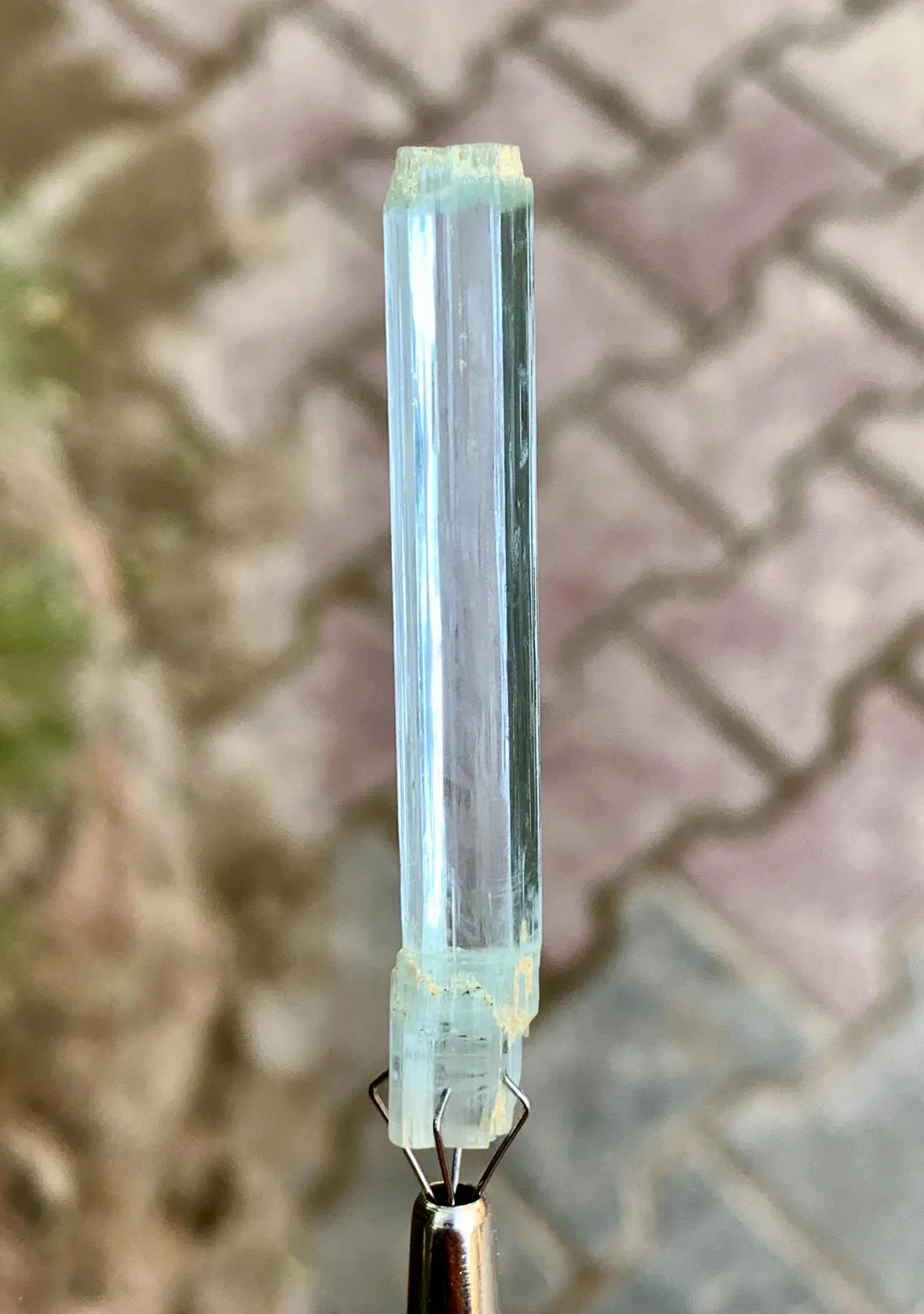 Aquamarine Crystal from Shigar valley Pakistan - 25.50 carats