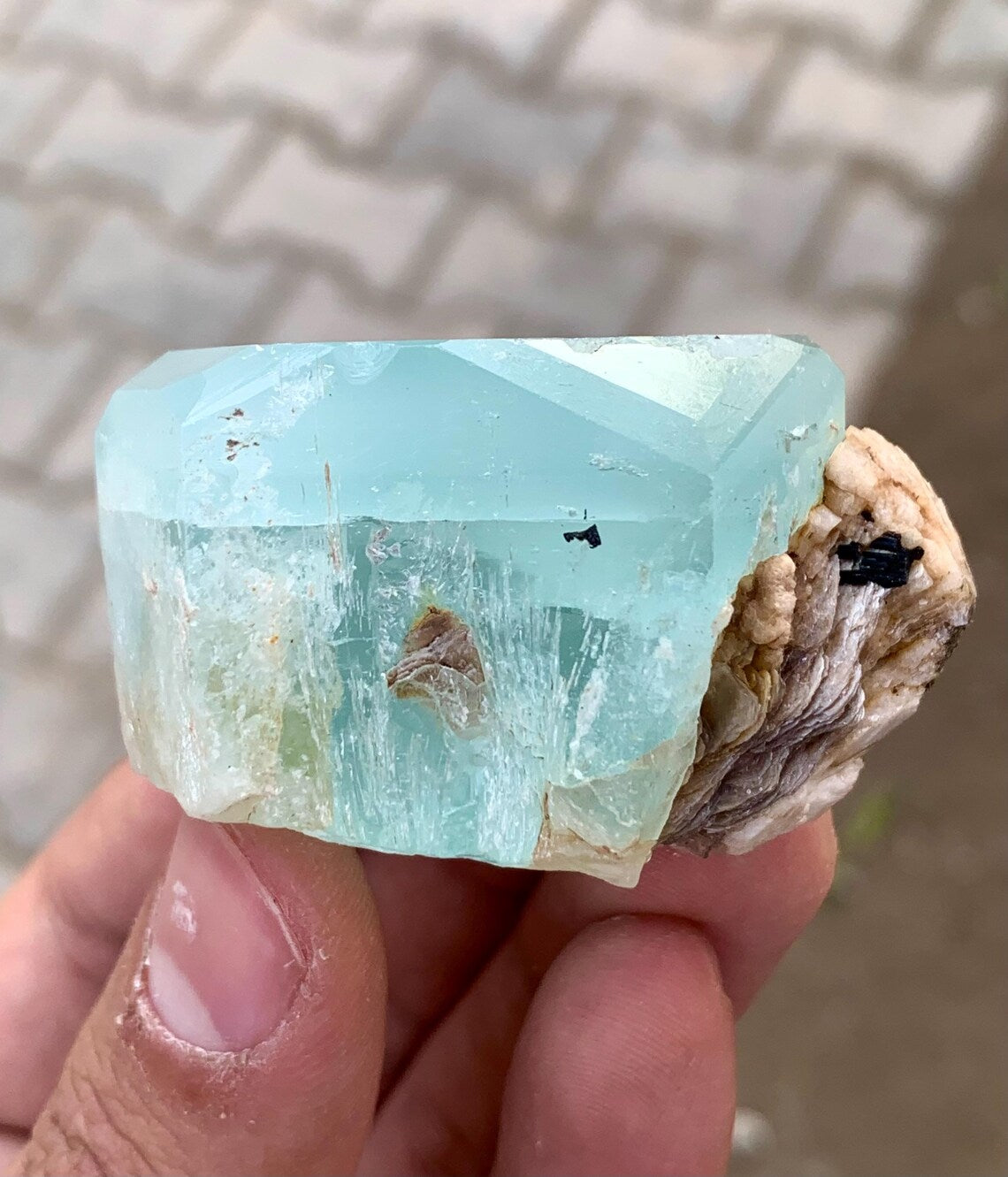 Blue Aquamarine with Albite from Afghanistan - 87 gram