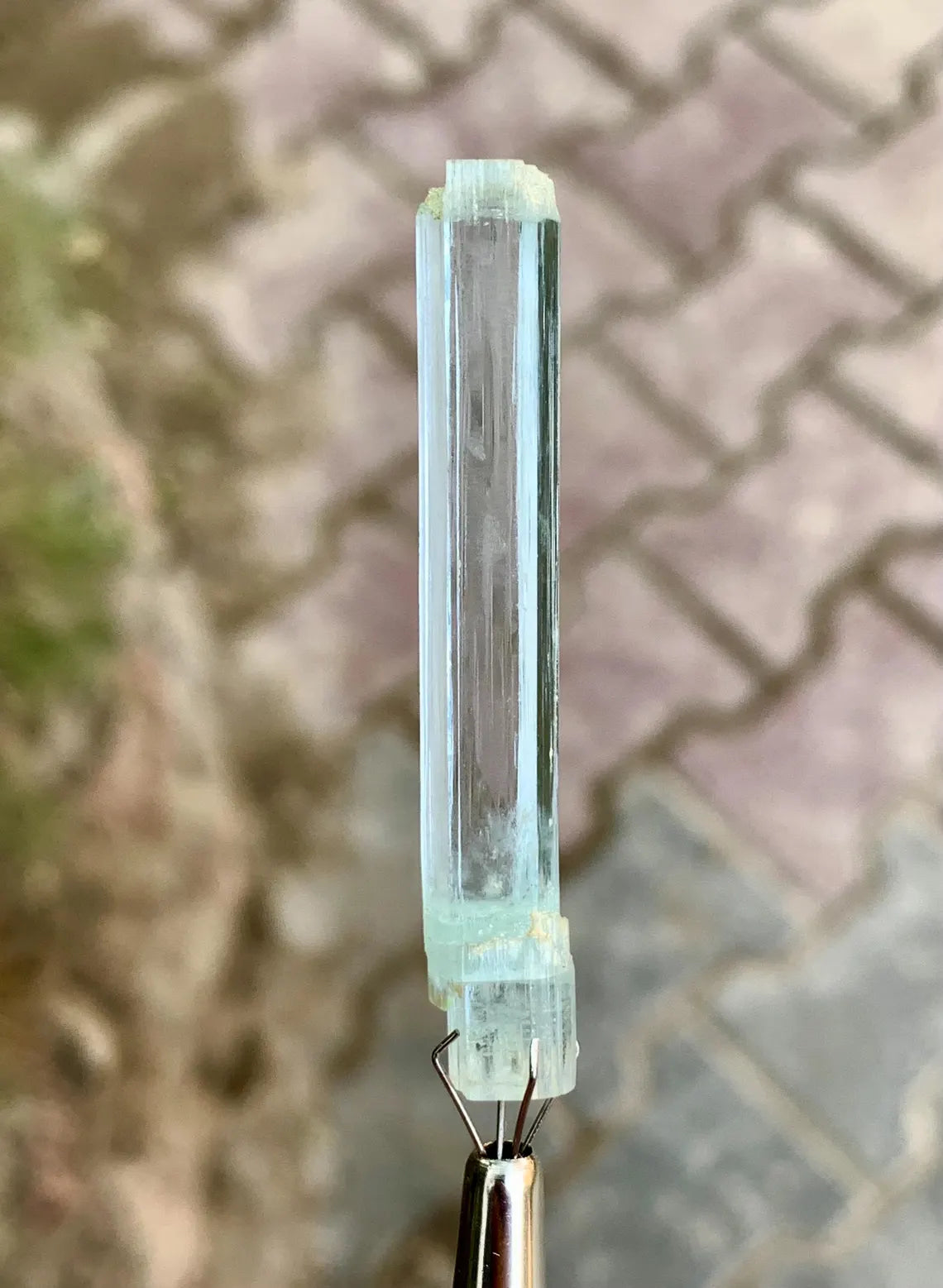 Aquamarine Crystal from Shigar valley Pakistan - 25.50 carats