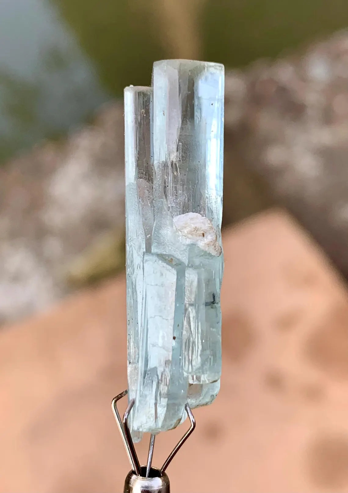 Sky Blue Aquamarine Crystal from Pakistan - 27 carat