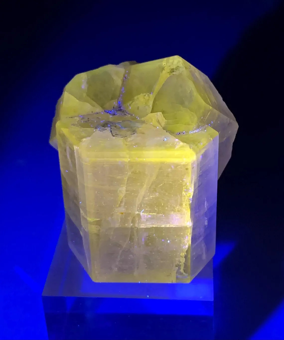 Fluorescent Apatite Crystal from Pakistan - 46 grams
