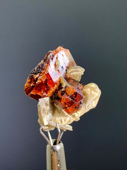 Garnet Crystals with Mica from Pakistan - 25.00 Carats