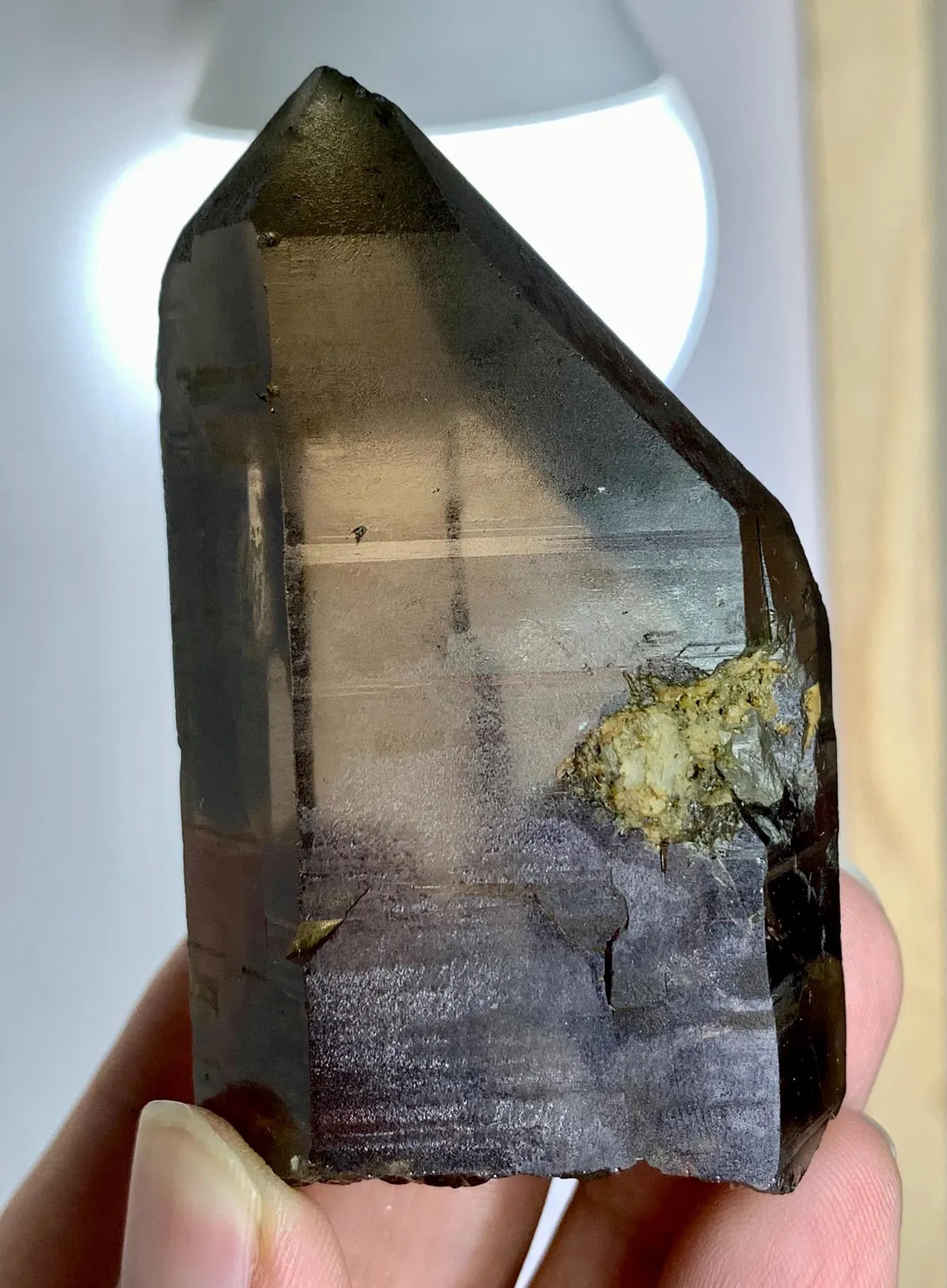 Smoky Quartz Crystal from Skardu Pakistan - 133 gram