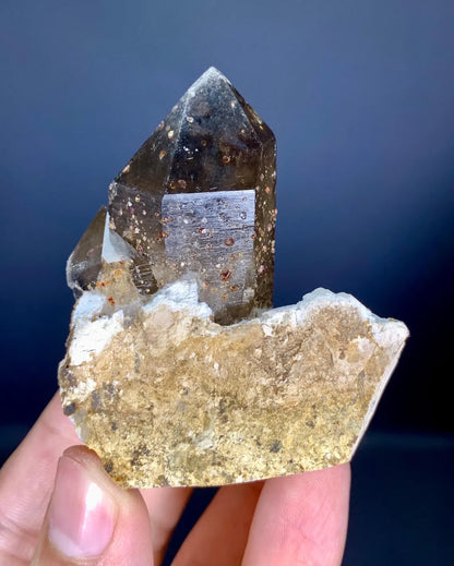 Garnet on Quartz from Pakistan - 109 gram