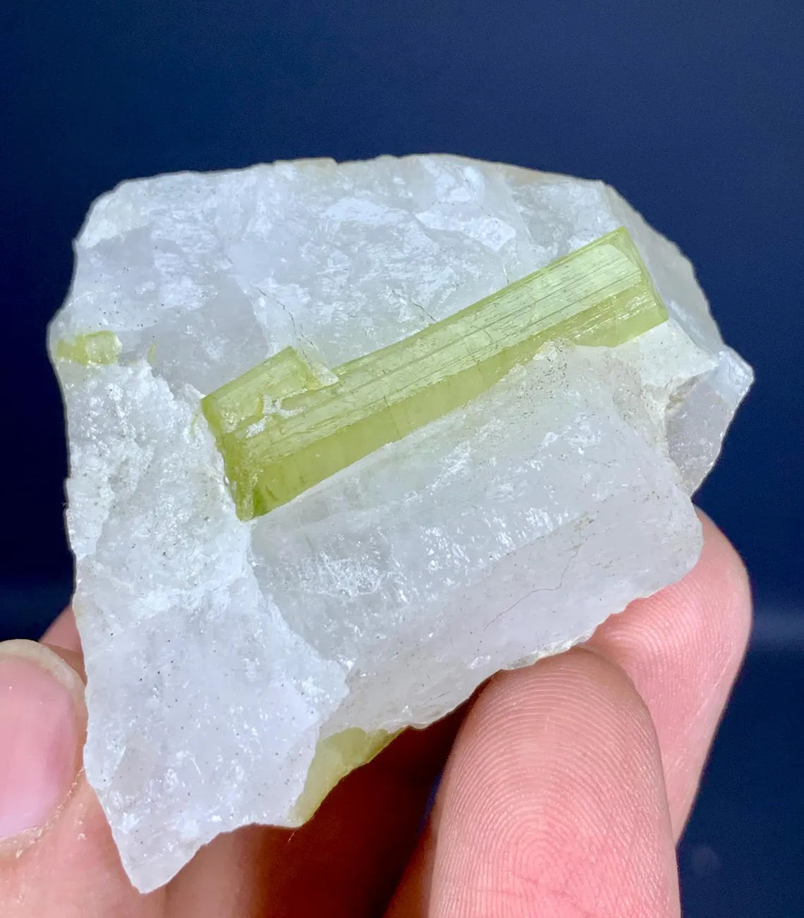 Tourmaline on Quartz from Afghanistan - 77 gram