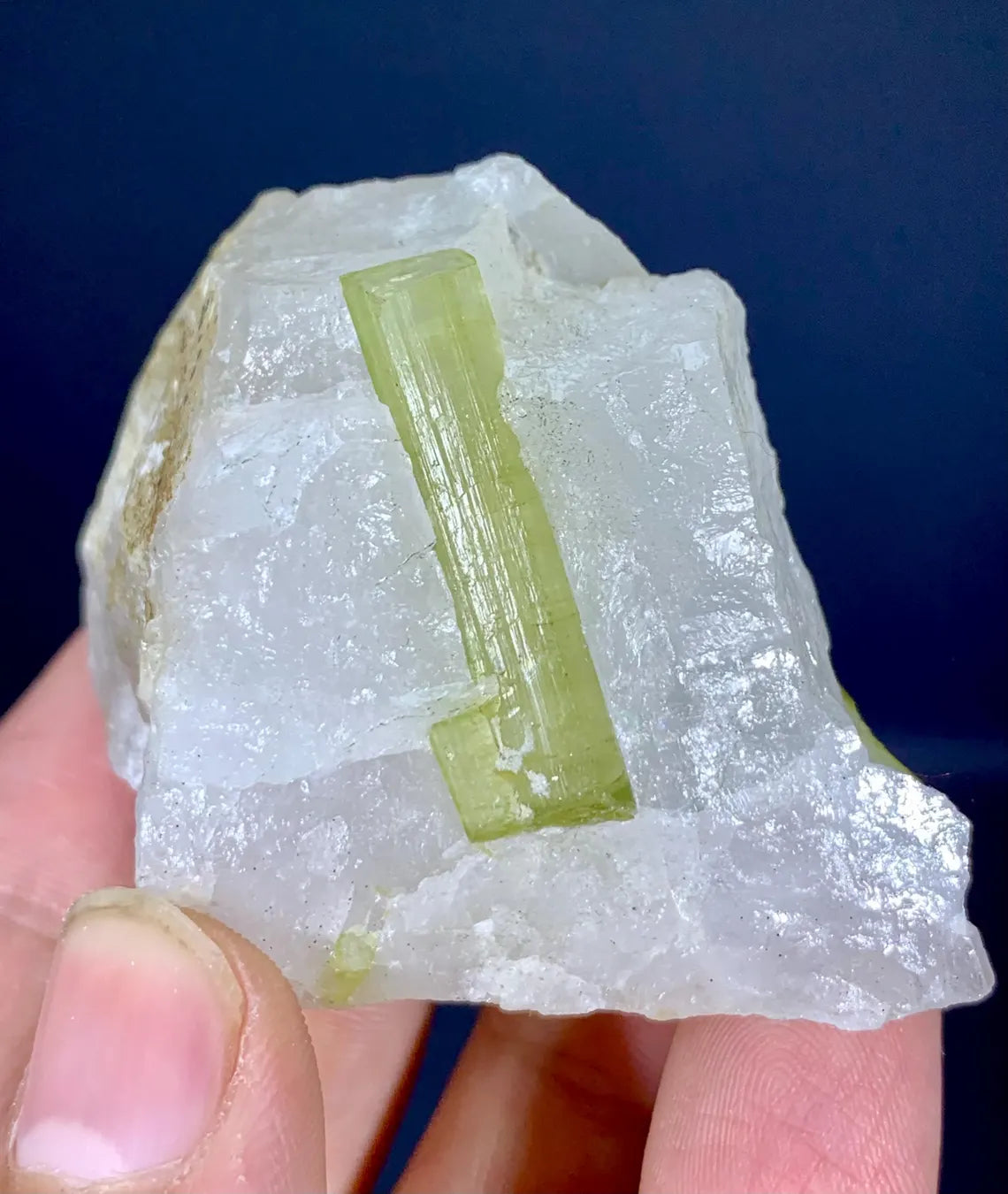 Tourmaline on Quartz from Afghanistan - 77 gram