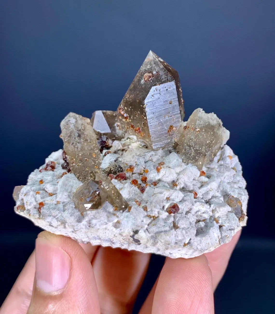 Garnet on Quartz from Pakistan - 72 gram