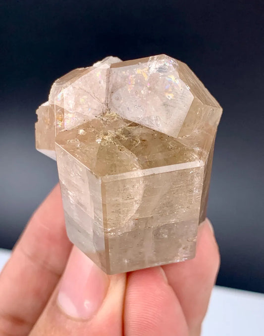 Fluorapatite crystal from Pakistan - 46 gram