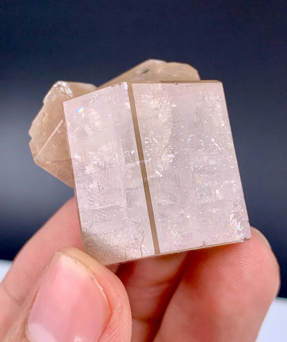 Fluorapatite crystal from Pakistan - 46 gram